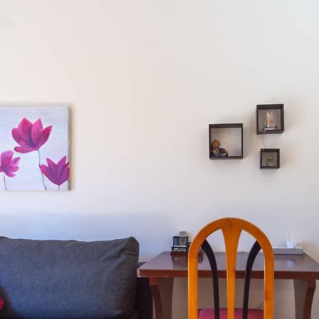 Mema'S Tranquil Apartment In Patra Esterno foto